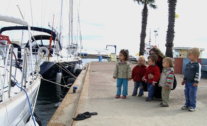 PIQUE NIQUE PORT bâteaux